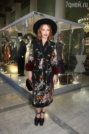 Альбина Джанабаева