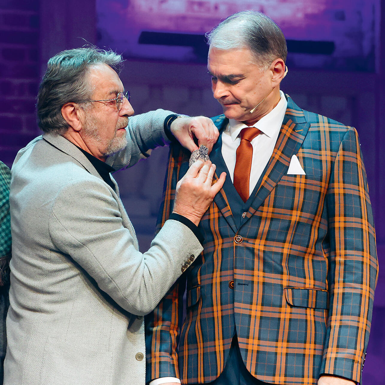 Ярмольник вручил личную награду