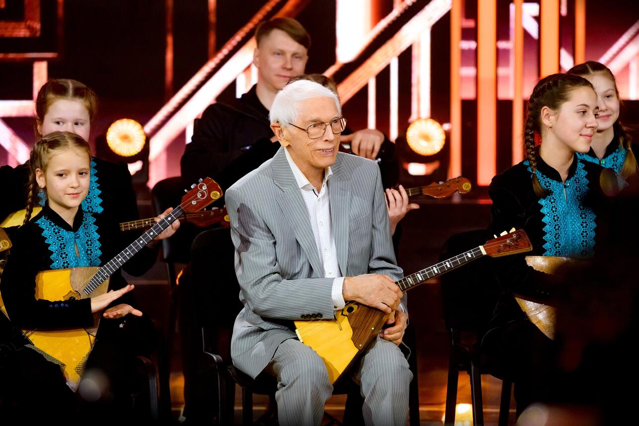 РњР&deg;Р&raquo;Р&deg;С&hellip;РѕРІ, РҐР&raquo;Р&micro;Р&plusmn;РЅРёРєРѕРІР&deg; Рё РґСЂСѓРіРёР&micro; Р&middot;РІР&micro;Р&middot;РґС&lsaquo; РїРѕР&middot;РґСЂР&deg;РІРёР&raquo;Рё Р&mdash;Р&deg;С&dagger;Р&micro;РїРёРЅР&deg; СЃРѕ 100-Р&raquo;Р&micro;С&sbquo;РёР&micro;Рј вЂ&rdquo; СЌРєСЃРєР&raquo;СЋР&middot;РёРІРЅС&lsaquo;Р&micro; С&bdquo;РѕС&sbquo;Рѕ РёР&middot; В&laquo;РџСЂРёРІР&micro;С&sbquo;, РђРЅРґСЂР&micro;Р№!В&raquo;