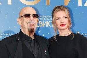«Вас это не касается!» Шуфутинский резко отреагировал на вопросы о личной жизни 
