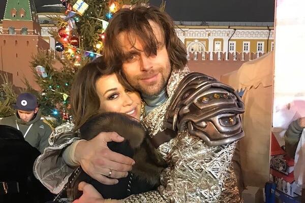 После новостей о госпитализации Заворотнюк: Чернышев превратился в седовласого старика