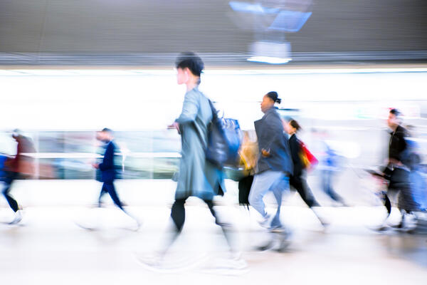 Походим и подумаем: 2 способа узнать, как быстро вы старитесь прямо сейчас