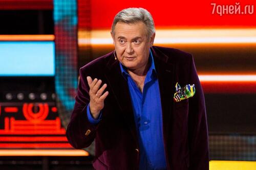 Юрий Стоянов