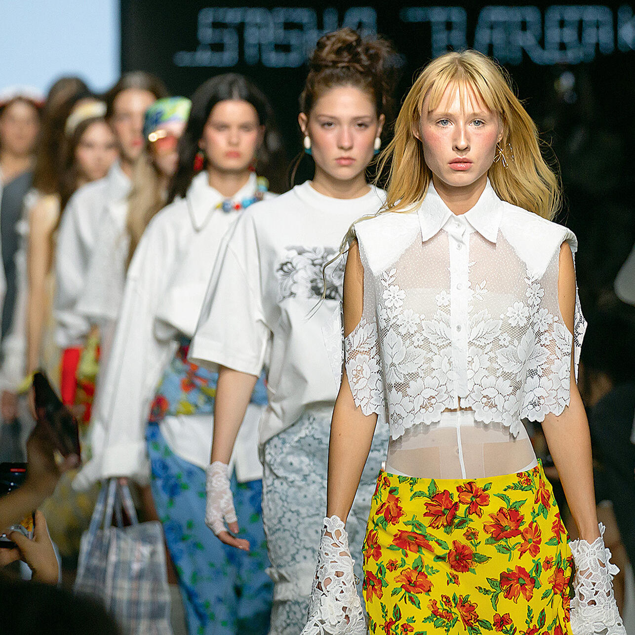 90 Р’ РњР°РЅРµР¶Рµ РїСЂРѕР№РґРµС‚ РњРѕСЃРєРѕРІСЃРєР°СЏ РЅРµРґРµР»СЏ РјРѕРґС‹