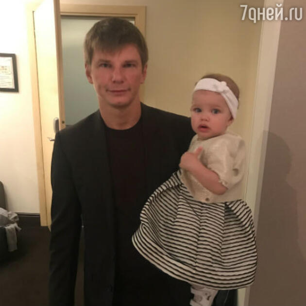 Андрей Аршавин с дочкой Есенией