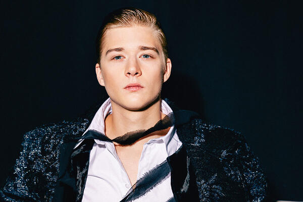 Олег Савостюк: «Я верю во всемирный заговор сделать меня счастливым»