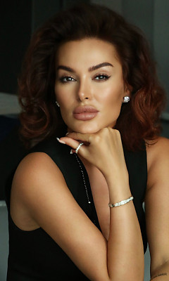 Анна Макарова