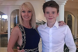 Сын Валерии исполнил Баха на Дне города