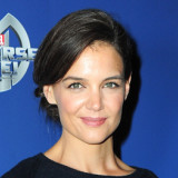 ���� ����� (Katie Holmes)