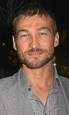   (Andy Whitfield)