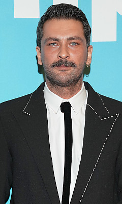   (Onur Tuna)