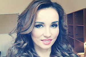 Анфиса Чехова отдыхает на Сардинии