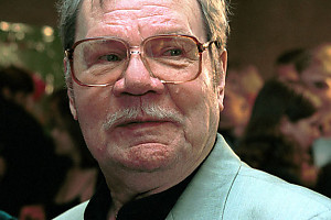 Пуговкин закатывал жене страшные сцены ревности