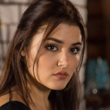  (Hande Erchel)